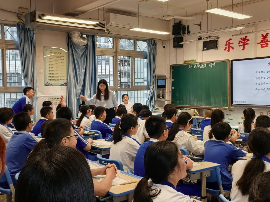 深圳市洪湖小学2026年春季家长开放日圆满举行