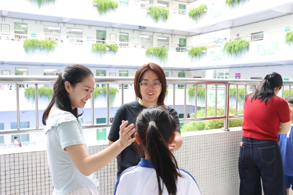 太白实验学校2026春季家长开放日顺利举行