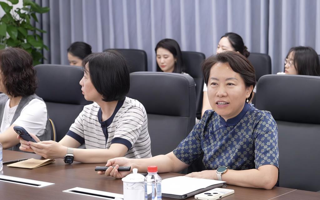 四川省名校长团队与深圳市水库小学交流研讨活动