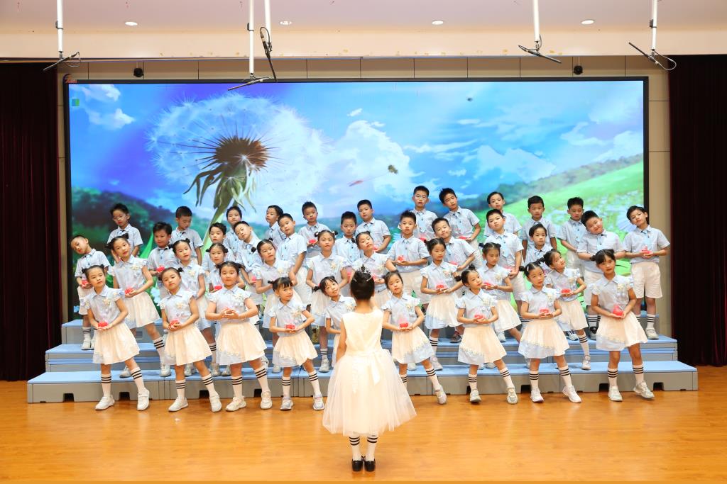 深圳市莲南教育集团安芳小学开展2026庆六一校园艺术节活动