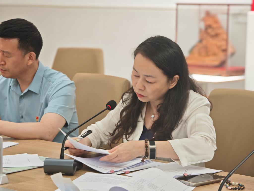 桂园中学2026年度校级课题开题论证会顺利举行