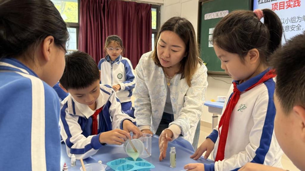巧手润心 劳动悦美 —— 翠茵学校 2026 年春季劳动综合