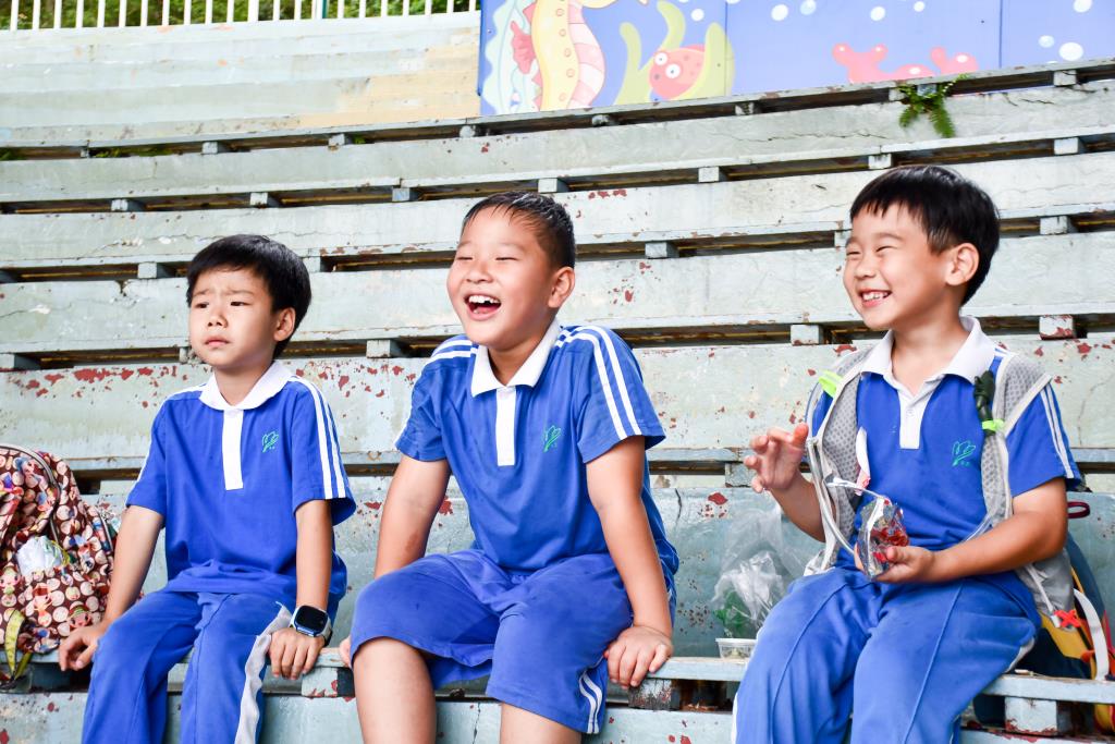 翠北实验小学一二年级开展动物园研学实践活动