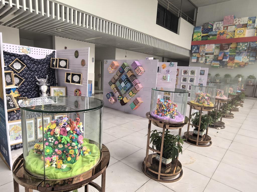 美术展图片