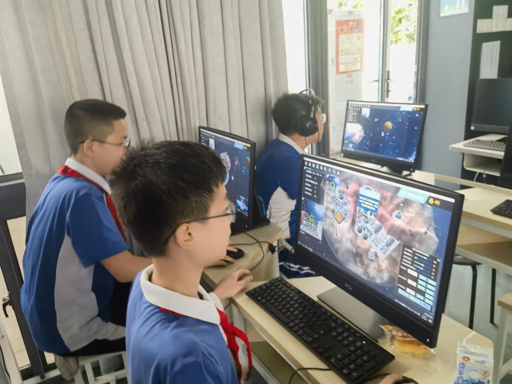 红桂学子在 WRC2026 世界机器人大赛省赛中斩获佳绩