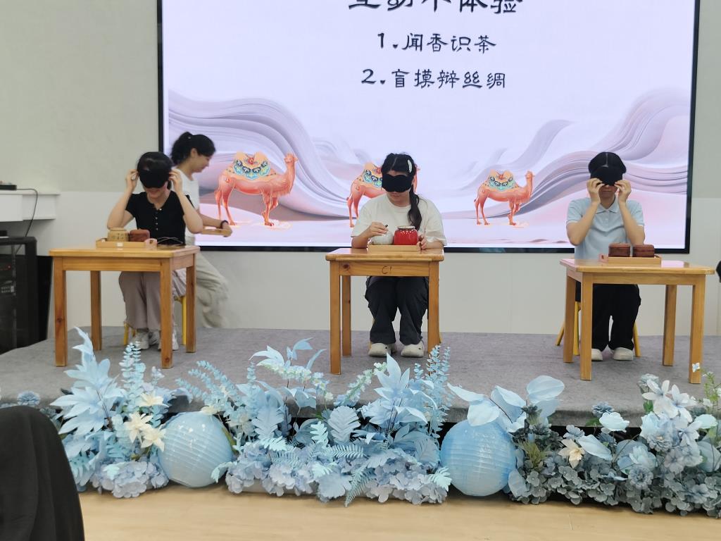 深圳市水库小学教师赴乐湖幼儿园观摩“印象中国”系列主题发布会