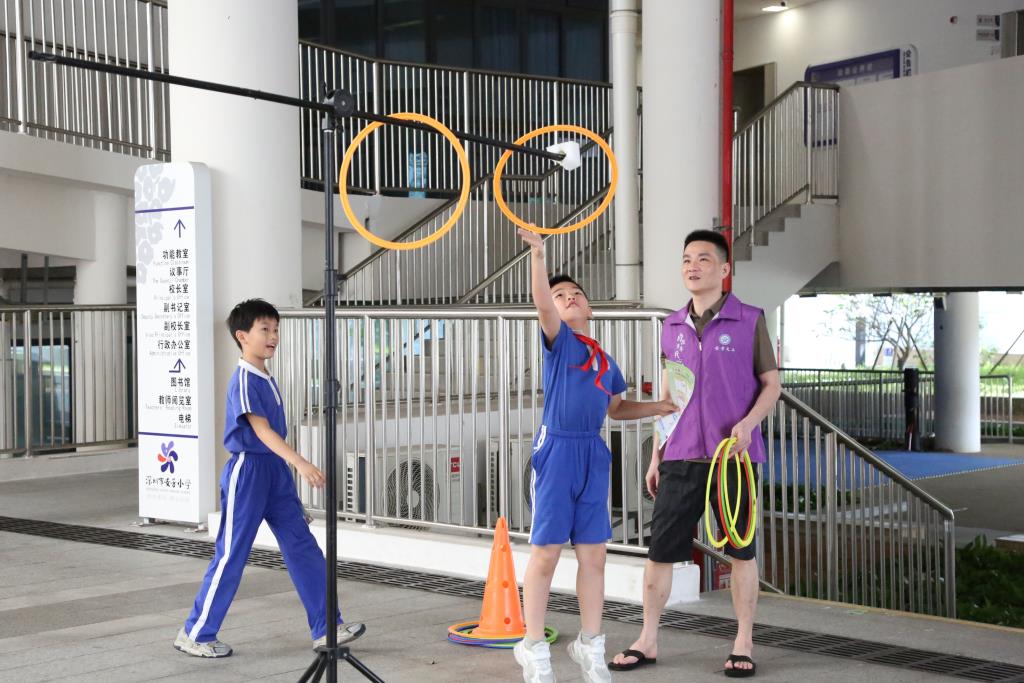 深圳市莲南教育集团安芳小学开展一、二年级阳光综合测评活动