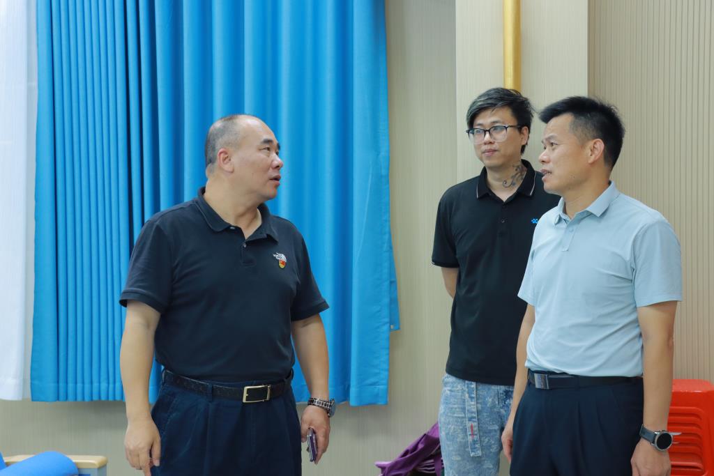 红色教育进校园专题对接会