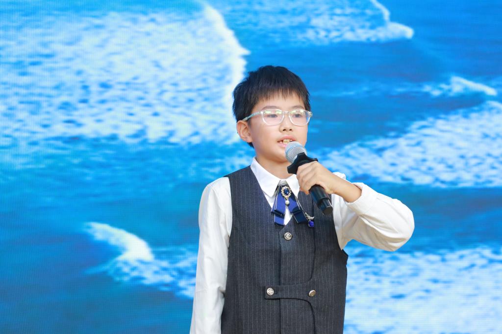太白实验学校第二届英语节英文演讲决赛圆满落幕