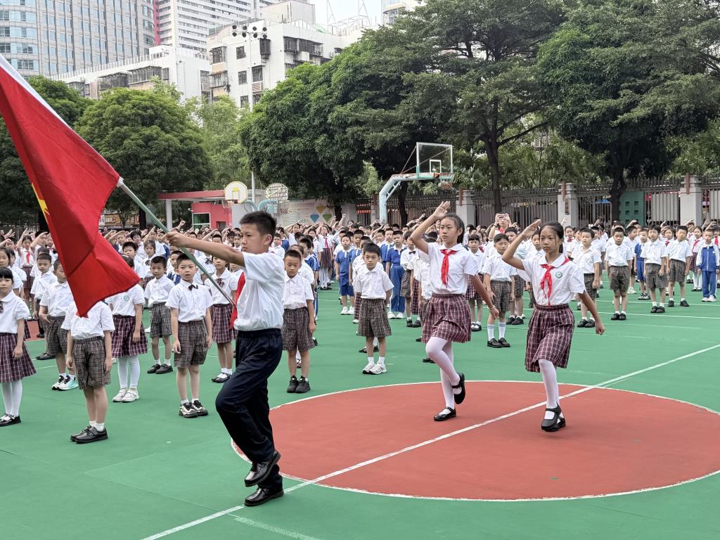 陆丰市东海街道中心小学团队到我校跟岗交流