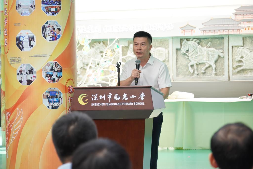 黄伟龙副院长发言