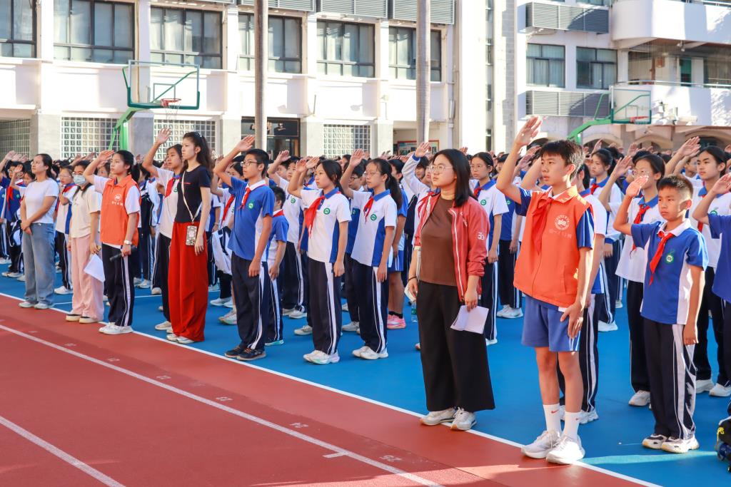 翠园文锦中学举行文明礼仪主题教育暨养成教育活动