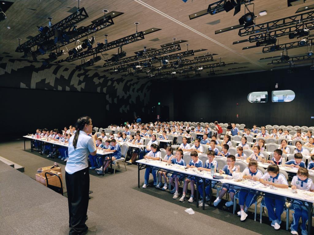 深圳市洪湖小学2026年全国科普月暨“做中学”领航行动