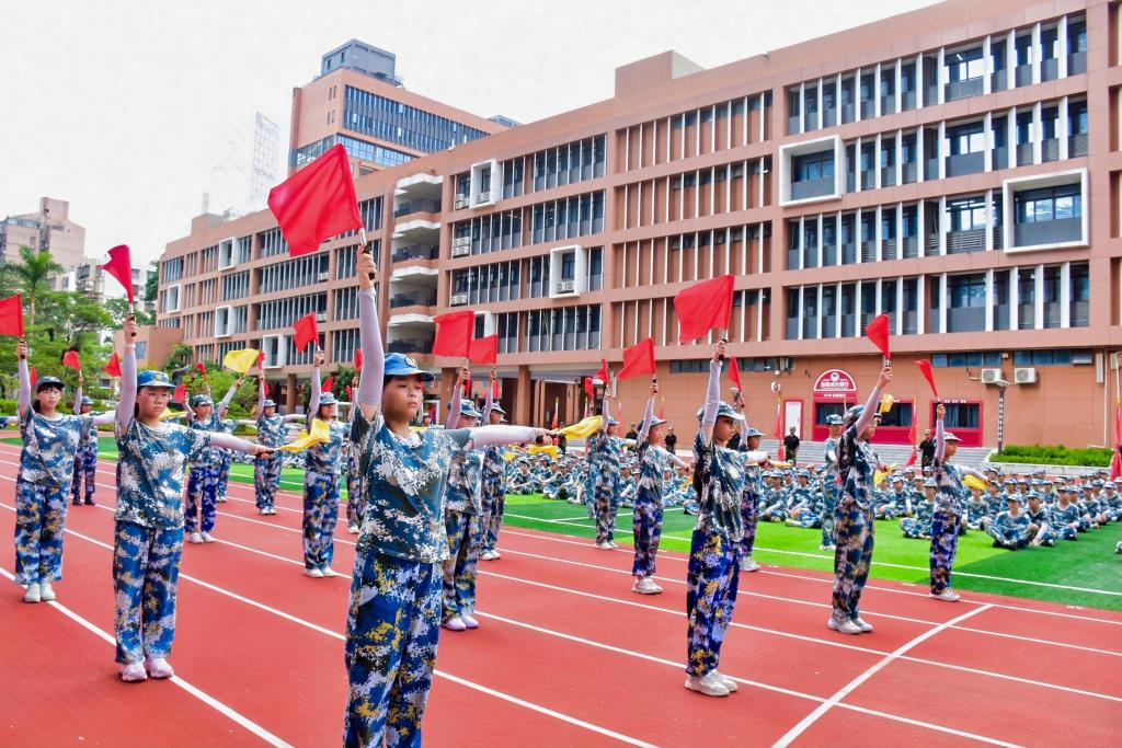 深圳市水库小学五六年级开展国防教育研学实践活动