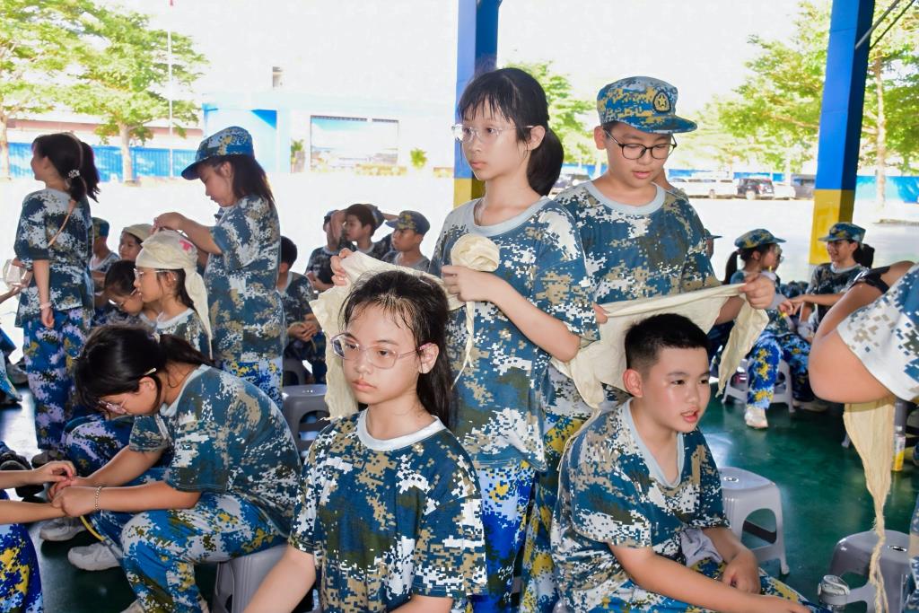 深圳市水库小学五六年级开展国防教育研学实践活动