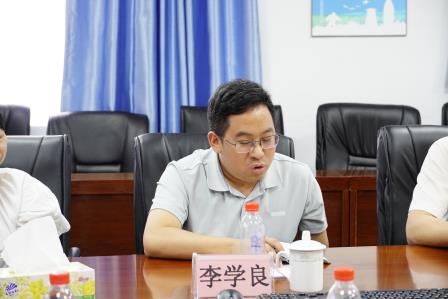 专业引领明方向  精准指导促前行——罗湖区教科院“百人听千课”活动走进凤光小学