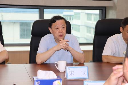 深圳少儿图书馆宋卫馆长莅临罗外小学指导新图书馆建设工作