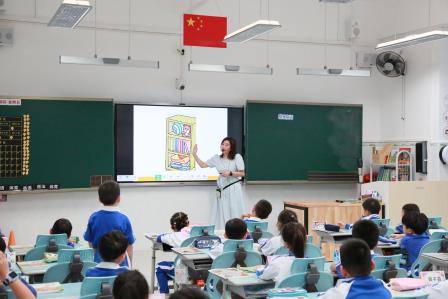 聚焦课堂提质增效，专家引领以研促教——罗湖区教科院“百人听千课”活动走进深圳市莲南教育集团安芳小学
