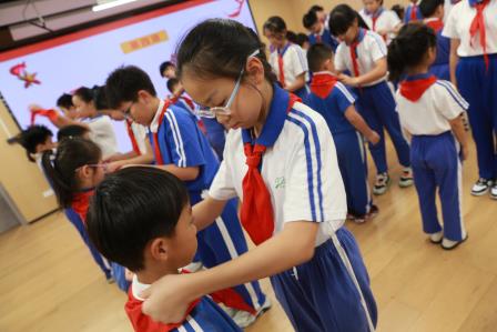 红领巾爱祖国——布心小学纪念少先队建队75周年系列活动（二）