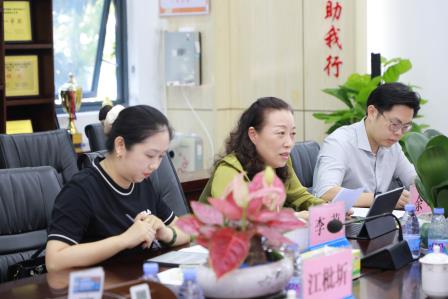 大爱教育显成效，校园环境获好评——罗湖区教育督导室第七责任区督学到红桂小学开展专项督导
