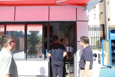 罗湖区第三责任区督学到布心小学开展校园环境建设专项督导工作