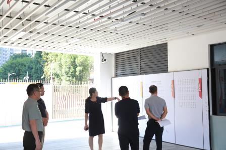 罗湖区第三责任区督学到布心小学开展校园环境建设专项督导工作
