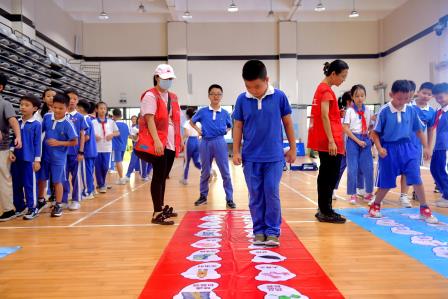 “盒”你一起，换享美好 ——深圳市垃圾分类进校园主题活动