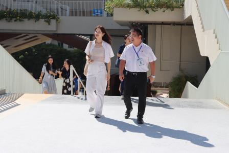 罗湖外语小学接待南京银城小学教育集团来访团