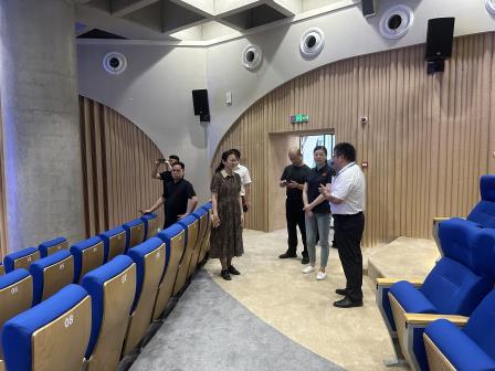 罗湖外语小学与杭州市钱塘区教育考察团开展交流活动