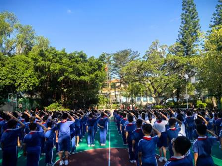深圳市怡景小学开展第75个建队日活动