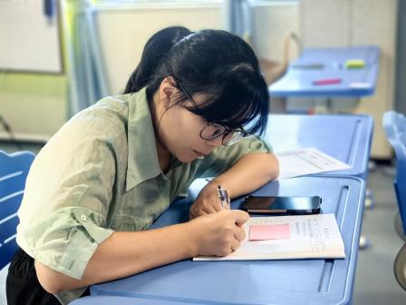 深圳市怡景小学成功举行“促进深度理解的合作学习任务设计策略”主题研讨活动