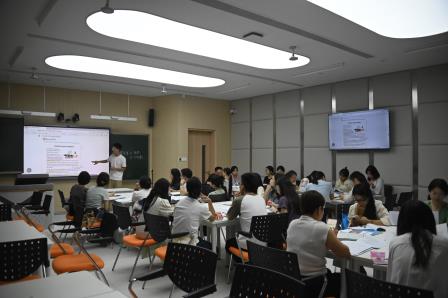 助推教育高质量发展，罗湖区“百人听千课”专家团到桂园
