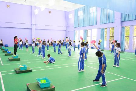 责任督学进校园，守护成长新风景——罗湖区教育督导室第八责任区督学到深圳市莲南教育集团安芳小学开展专项督导