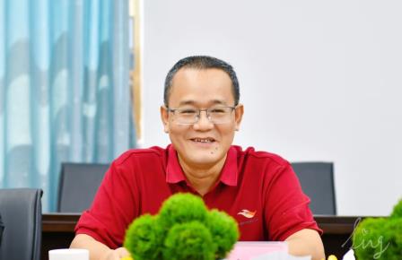 把脉景贝教育，助力学校发展——罗湖区教科院深入深圳市景贝小学开展“百人听千课”活动