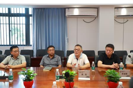 浙江省青少年校园足球发展指导中心参观团莅临锦田小学参观交流