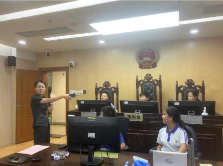 与法同行，快乐成长 ——罗湖小学“蕾蕾锋锋”校外研学活动之走进人民法院