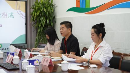 罗湖区第四责任区督学到深圳市梧桐小学开展校园环境建设专项督导