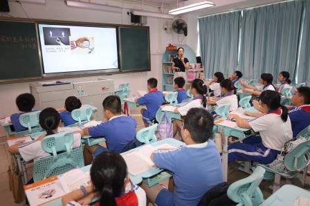 区教科院“百人听千课”走进翠北教育集团草埔小学把脉课堂助力发展
