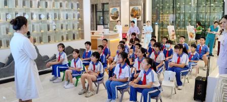 罗湖小学开展罗湖中医院校外研学系列活动