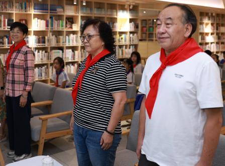 聆听“五老”故事，培根铸魂育少年 ——翠北实验小学开展“五老”进校园活动