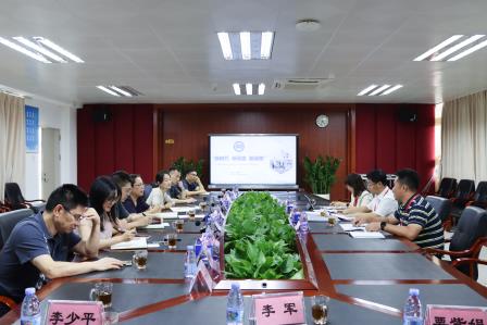金秋督学进校园，细督严查展新篇