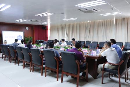 金秋督学进校园，细督严查展新篇