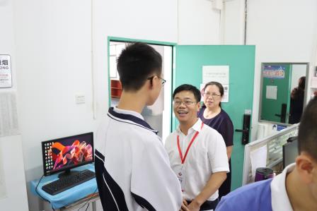 金秋督学进校园，细督严查展新篇