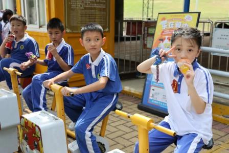 深圳市怡景小学1-3年级开展锦绣中华民俗文化村社会实践活动
