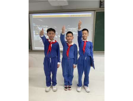 培育创新思维，收获丰硕成果 ——南湖小学学子在科创比赛中荣获佳绩