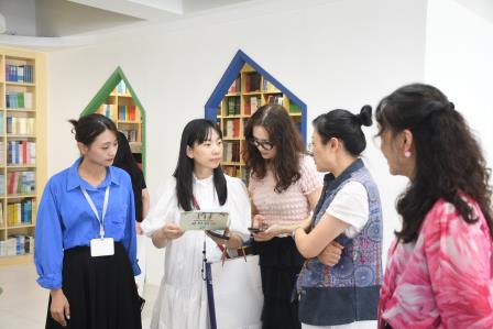 桂园教育集团桂园小学与南京市银城小学教育集团开展交流活动