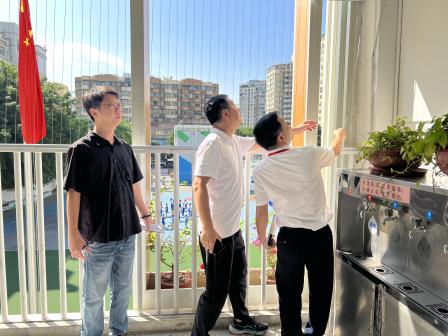 罗湖区第四责任区督学到 莲塘小学开展校园环境建设专项督导