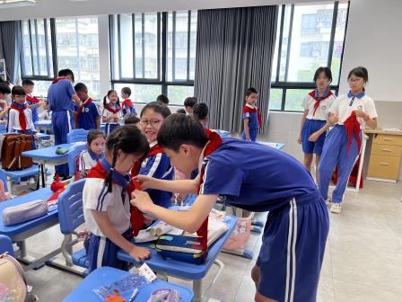红领巾爱祖国——深圳市水库小学2023级第二批少先队员入队仪式