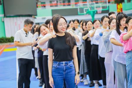 凝聚力量  乐享运动 —— 草埔小学开展教职工团建活动