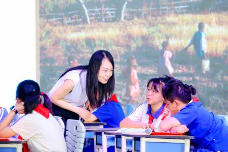 湾区共铸爱国情 教育同辉耀中华 ——罗湖区2024粤港澳青少年爱国主义教育活动在草埔小学举办